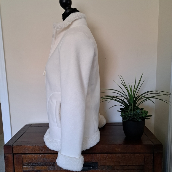 Uniqlo Reversible Jacket Sherpa Fleece Cream Size Small Cozy Neutral Zip Up - Picture 5 of 14